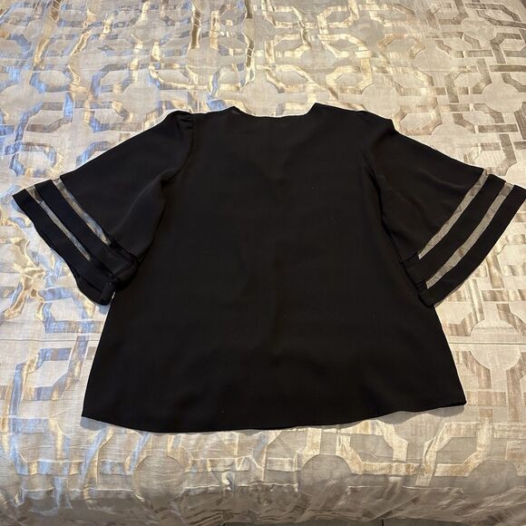 Mesh Stripe Bell Sleeve Black V Neck Top Size 2XL - Picture 8 of 8